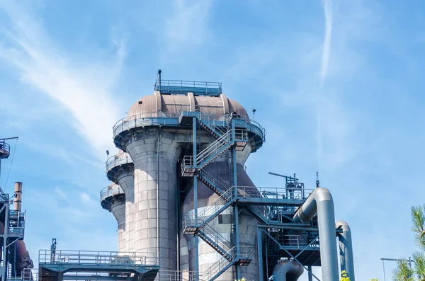 Industrial buildings, blast furnace, tower — Stock Photo, Image