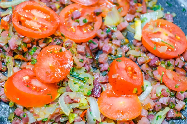 Insalata di pomodoro con pancetta — Foto Stock