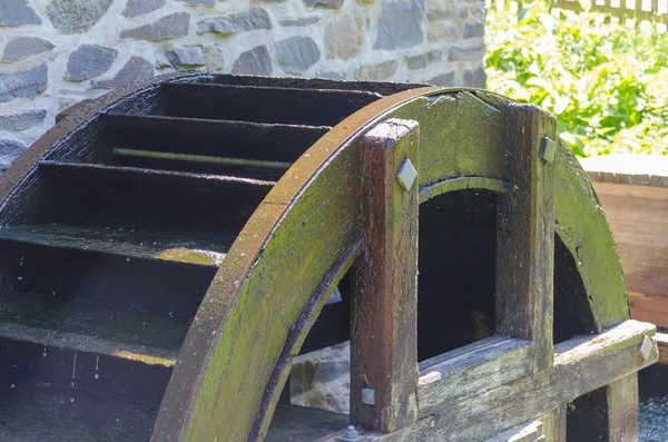 Water molen wiel — Stockfoto