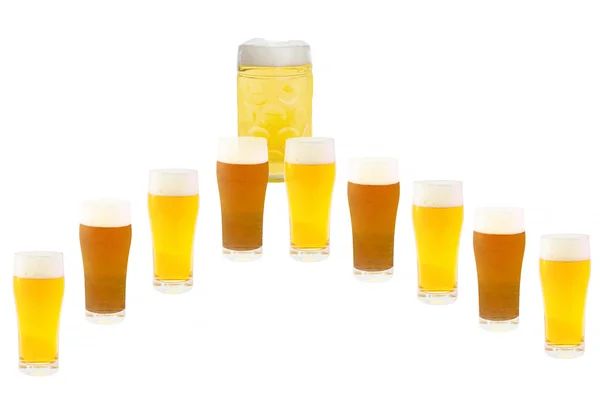 Varios vasos de cerveza — Foto de Stock