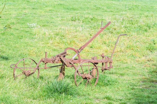 Agricultura vieja máquina — Foto de Stock