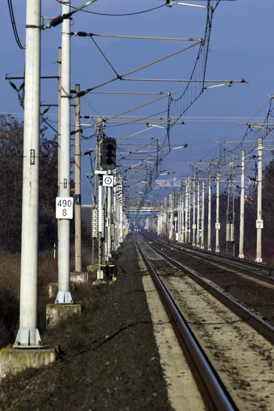 Railway track heading into the distance — Stock Photo, Image