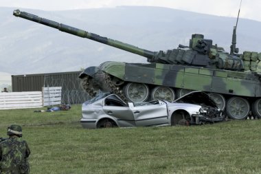 asker ve tarihi savaş ekipmanları