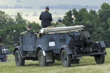 asker ve tarihi savaş ekipmanları