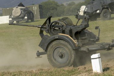 asker ve tarihi savaş ekipmanları