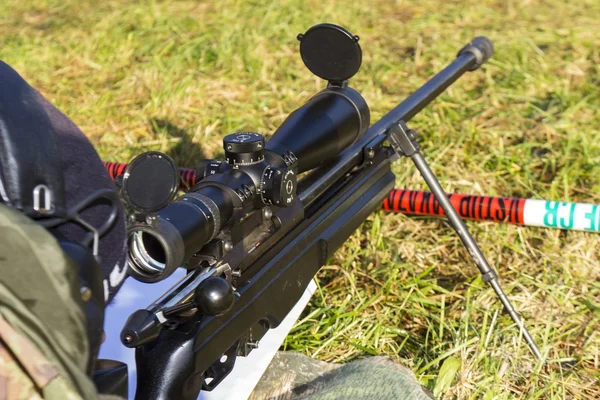 Politie Sniper met zijn pistool — Stockfoto