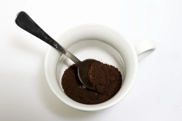 Ízletes fekete kávé a fehér csészében — Stock Fotó