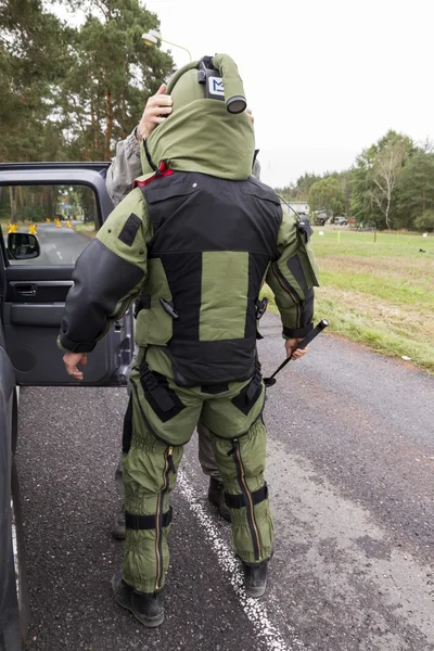 Ekspert materiałów wybuchowych policja w akcji — Zdjęcie stockowe