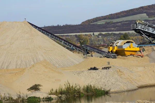 Máquinas grandes para minería de arena — Foto de Stock