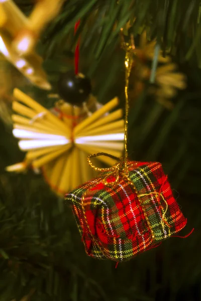 Christmas ornaments on the tree — Stock Photo, Image