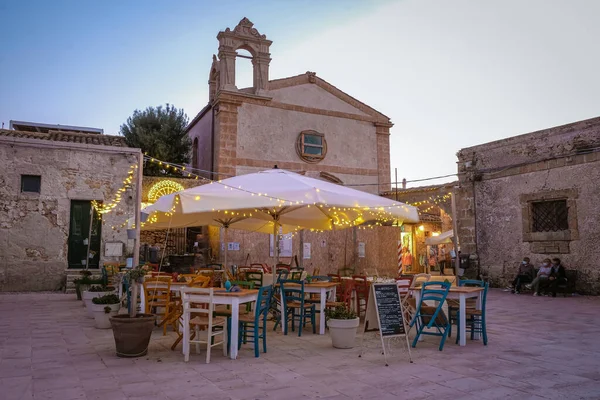 Мальовниче село Марзамемі в провінції Сиракузи (Сицилія). — стокове фото