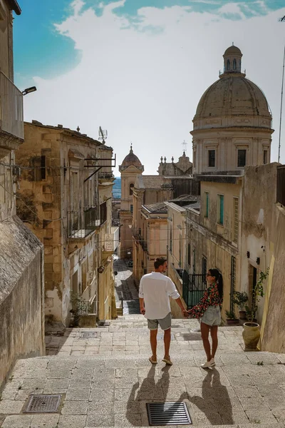 Sicilya İtalya, Noto 'nun eski şehri ve Noto Katedrali, Sicilya, İtalya. — Stok fotoğraf