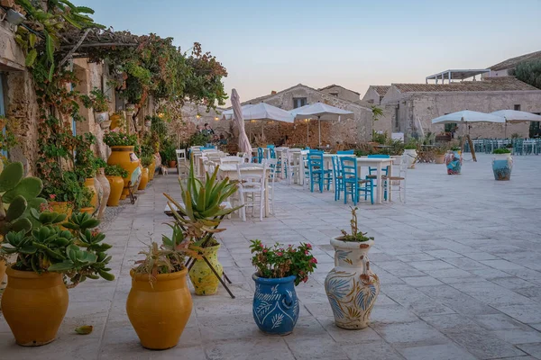 Das malerische Dorf Marzamemi, in der Provinz Syrakus, Sizilien — Stockfoto