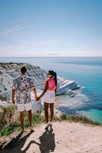 Scala dei Turchi A törökök lépcsője, Szicília Olaszország, Scala dei Turchi. Egy sziklás szikla Realmonte partjainál, Porto Empedocle közelében, Dél-Szicília, Olaszország — Stock Fotó