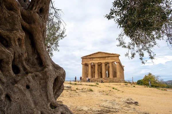 Valle de los Templos en Agrigento Sicilia, Italia — Foto de Stock