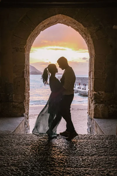 Cefalu, middeleeuws dorp van Sicilië eiland, provincie Palermo, Italië — Stockfoto