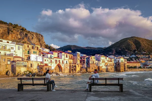 Cefalu, vila medieval da Sicília, província de Palermo, Itália — Fotografia de Stock