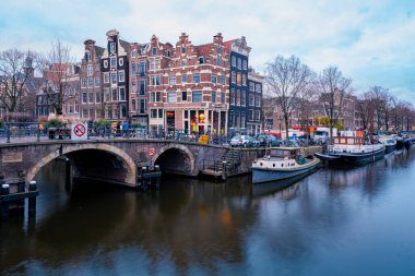 Amsterdam Hollanda, Amsterdam Hollanda kanalları Kış akşamları Hollanda 'da