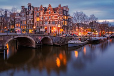 Amsterdam Hollanda, Amsterdam Hollanda kanalları Kış akşamları Hollanda 'da