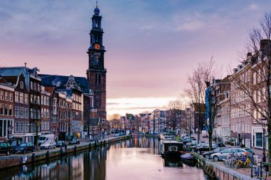 Amsterdam akşam ışığında kanallar, Hollanda 'da Hollanda' da Hollanda kanalları Hollanda 'da kışın Hollanda' da