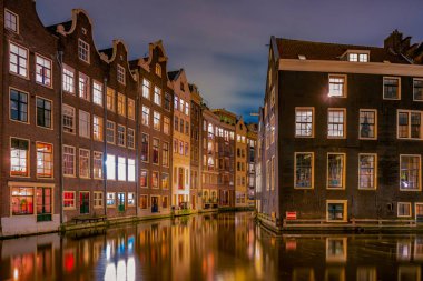 Amsterdam akşam ışığında kanallar, Hollanda 'da Hollanda' da Hollanda kanalları Hollanda 'da kışın Hollanda' da