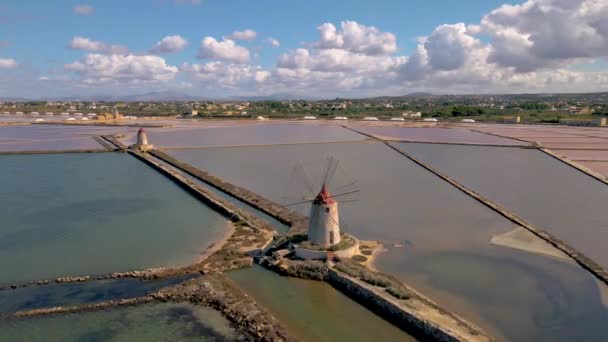 Saline dello Stagnone 'nin doğal rezervi, Marsala ve Trapani, Sicilya yakınlarında.. — Stok video