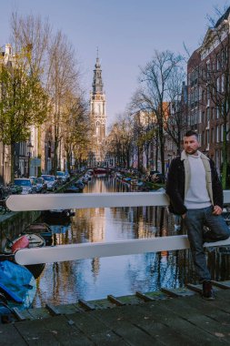 Amsterdam Kanalı, Zuiderkerk Amsterdam Kanalı manzaralı.