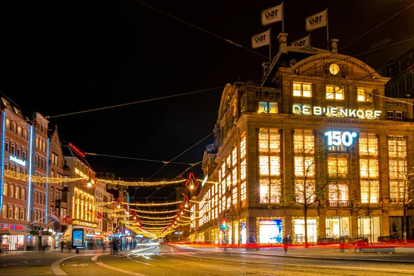 Amsterdam Niederlande Dezember 2020, fast leere Straßen im Dezember während der Sperrung in den Niederlanden — Stockfoto