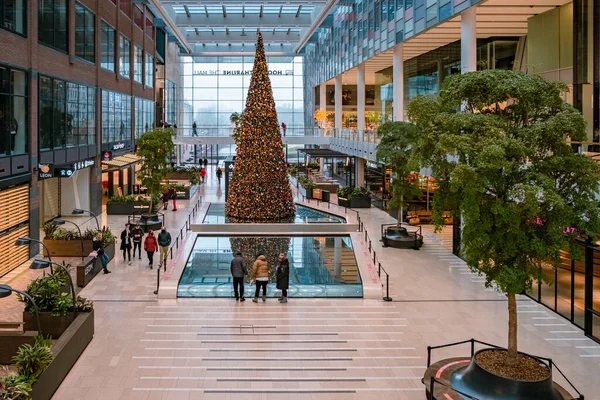 Utrecht, Niederlande Leerstehendes Einkaufszentrum während der Sperrung im Einkaufszentrum Hoog Catherijne im Stadtzentrum — Stockfoto