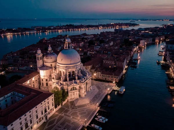 Canal Grande und Basilika Santa Maria della Salute, Venedig, Italien — Stockfoto