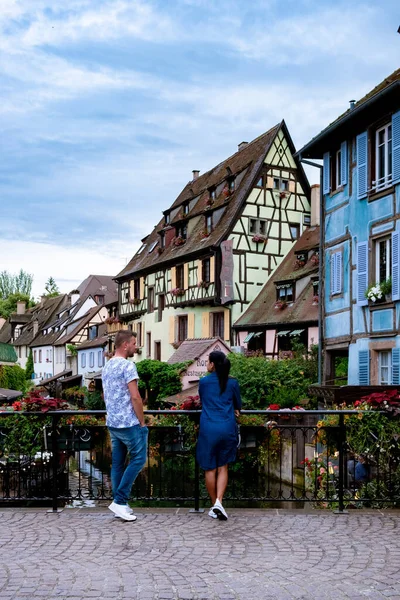 Renkli romantik şehrin güzel manzarası Colmar, Fransa, Alsace — Stok fotoğraf