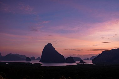 Phang Nga Körfezi, Samet Nang She Viewpoint, Tayland 'dan Phang Nga Körfezi Güzel Manzarası. A