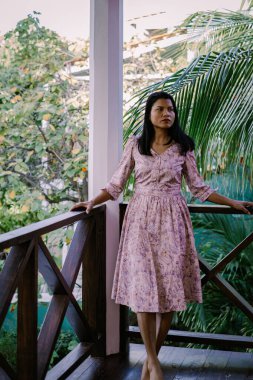 Curacao, Hollanda Antilleri Willemstad şehir merkezindeki renkli binaların manzarası Curacao Karayipleri, Pietermaai 'deki renkli ve restore edilmiş koloni binaları 