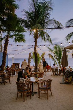 Curacao, Hollanda Antilleri Willemstad şehir merkezindeki renkli binaların manzarası Curacao Karayipleri, Pietermaai 'deki renkli ve restore edilmiş koloni binaları 