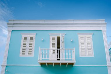 Curacao, Willemstad Punda ve Otrobanda Pietermaai bölgesinde renkli kayalar, Pietermaai Curacao 'da çok renkli evler., 