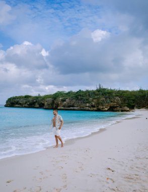 Grote Blap plajı Curacao, Karayipler 'deki Curacao adası erkek ve kadın plajı gezisi.