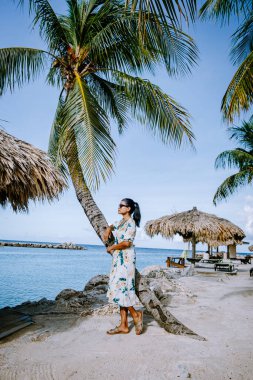 Karayip Adası Curacao 'daki Mambo Plajı, güzel beyaz Curacao plajı.