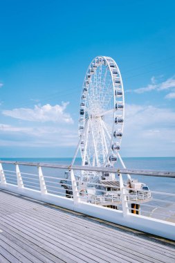  Dönme dolap Scheveningen 'deki iskele, Lahey, Hollanda