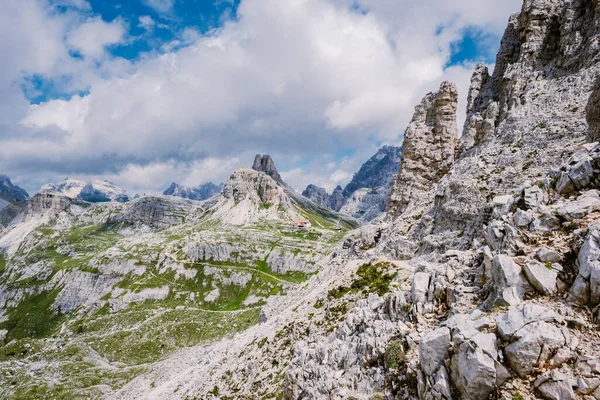 Tre Cime di Lavaredo picchi o Drei Zinnen al tramonto, Dobbiaco-Toblach, Trentino Alto Adige o Alto Adige, Italia — Foto Stock