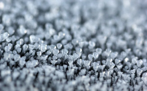 The small tiny ice columns and spikes macro shot — Stock Photo, Image