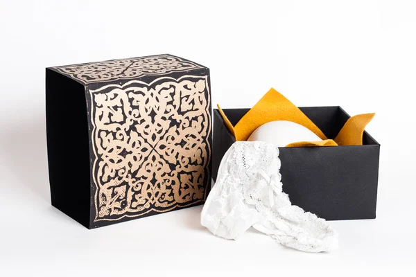 Siyah altın mor iç çamaşırı kutusu