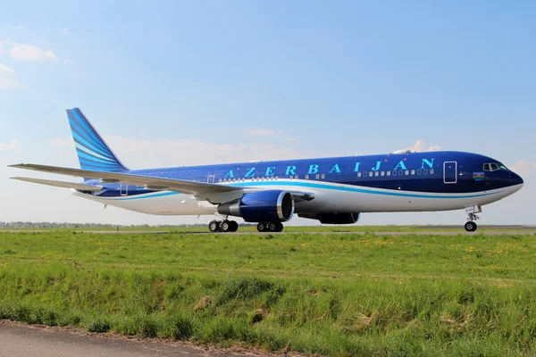Azerbaidschanische Fluggesellschaft — Stockfoto