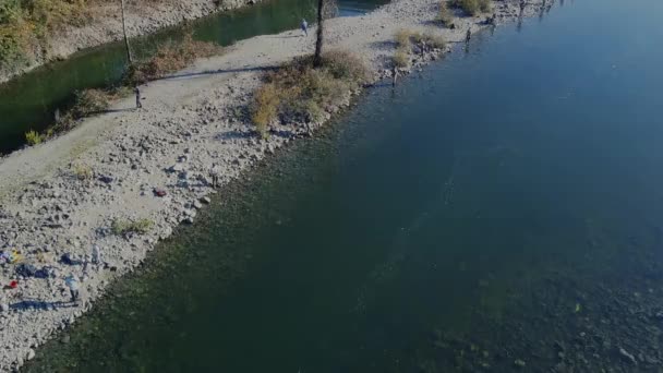 Latać Nad Rzeką Kanadzie Łososia Rybaków Ich Rutynowych — Wideo stockowe