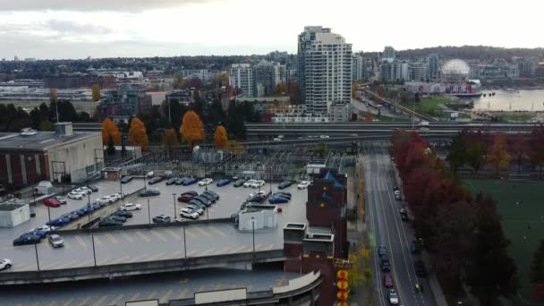 Volar Sobre Chinatown Vancouver Día Otoño — Vídeo de stock