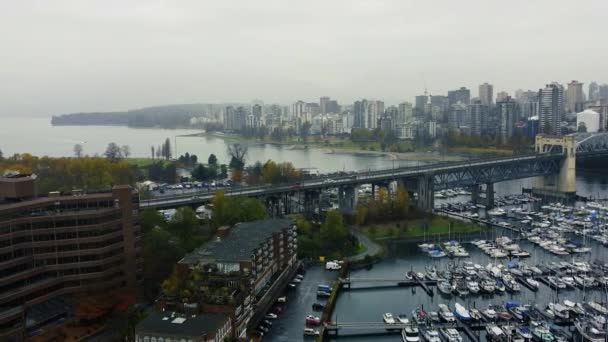 Vista Aérea Del Puente Vancouver Día Nublado — Vídeo de stock