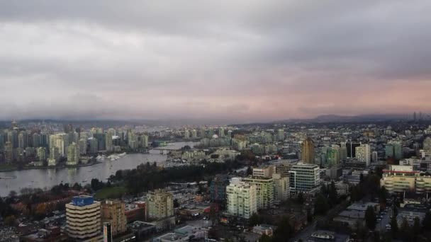 Volar Sobre Barrio Vancouver Con Vistas Centro Ciudad — Vídeo de stock