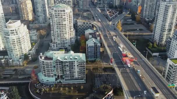 Şehir Merkezindeki Vancouver Daki Köprü Inşaatının Aşağı Manzarası — Stok video
