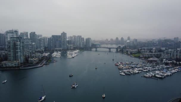 Légi Kilátás Patak Vancouver Híd Vitorlás Hajók — Stock videók