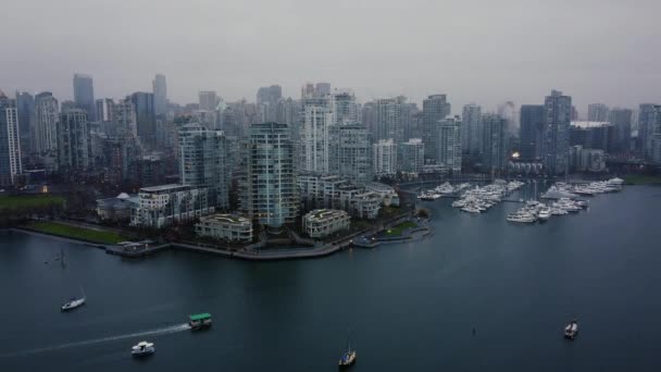 Vista Aérea Edificios Centro Vancouver Día Lluvioso Nublado — Vídeo de stock