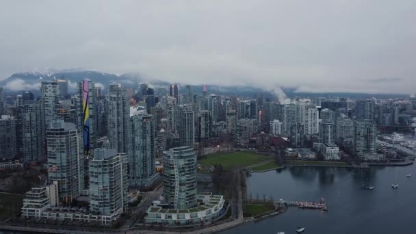 Voe Direção Prédio Centro Vancouver Com Luz Azul Manhã — Vídeo de Stock
